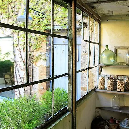 La Maison Aux Volets Bleus Tatil Evi *